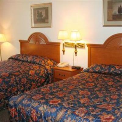 фото отеля Regency Inn Sturgis