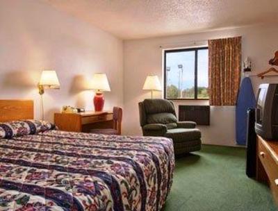фото отеля Super 8 Mayfield