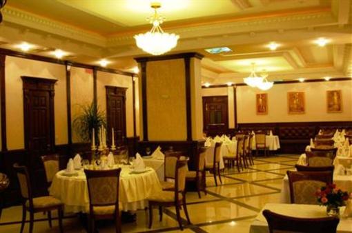фото отеля Status Hotel Lviv