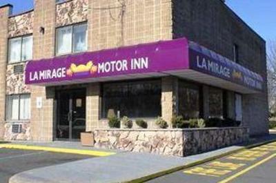 фото отеля La Mirage Motor Inn