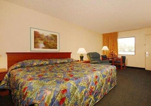 фото отеля Econo Lodge Macclenny