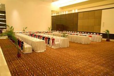 фото отеля Ramee Guestline B'lore Hotel