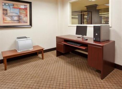 фото отеля Holiday Inn Express Hotel & Suites Lincoln