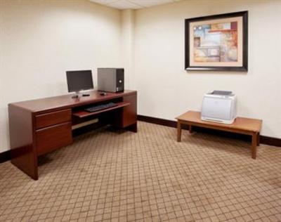 фото отеля Holiday Inn Express Hotel & Suites Lincoln