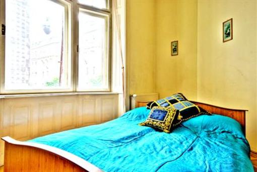 фото отеля Central Capital Apartments - Haris