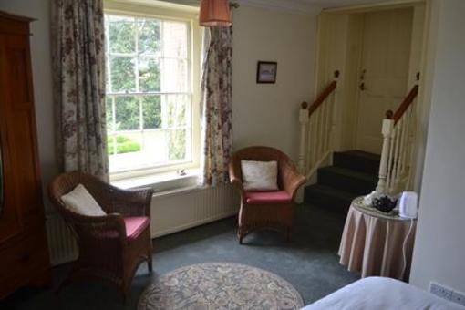фото отеля The Courtyard Laurel Farm Bed & Breakfast Lowestoft