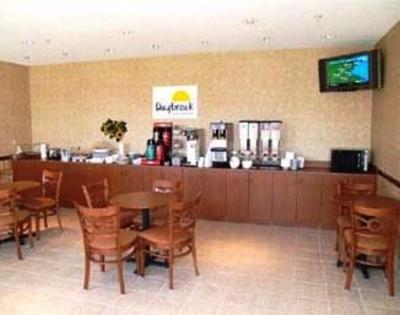 фото отеля Days Inn & Suites Seaford