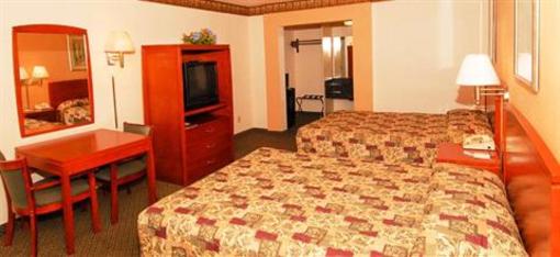 фото отеля The Regency Inn & Suites, Riverside