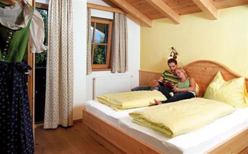 фото отеля Bauernhof Erbhof Obersulzberggut Apartments Radstadt