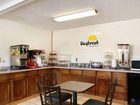 фото отеля Days Inn Cloverdale