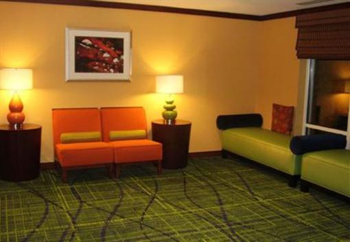 фото отеля Fairfield Inn & Suites Hazleton
