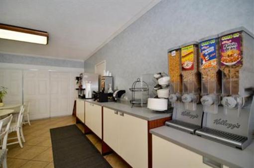 фото отеля Best Western Santee Lodge