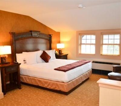 фото отеля Bear Mountain Inn