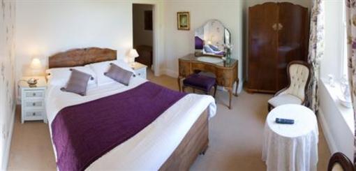 фото отеля Tremadart House Bed & Breakfast Duloe Looe