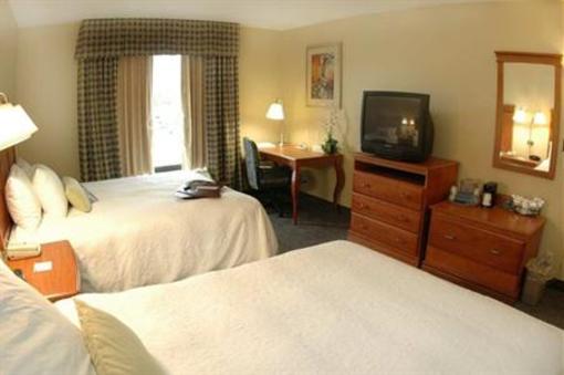 фото отеля Hampton Inn Jacksonville (Illinois)