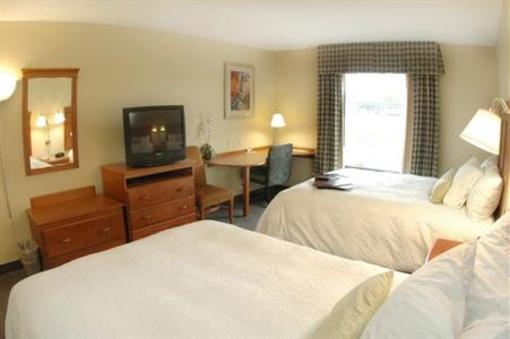 фото отеля Hampton Inn Jacksonville (Illinois)