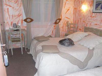 фото отеля Hotel Les Mimosas Bormes-Les-Mimosas