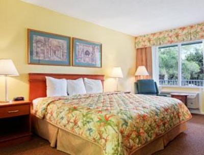 фото отеля Days Inn Fort Myers