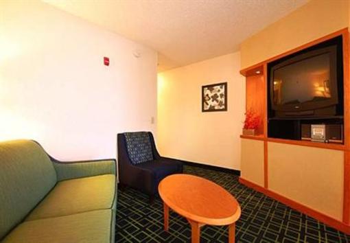 фото отеля Fairfield Inn & Suites Greenwood