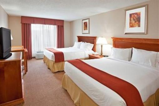 фото отеля Holiday Inn Express Hotel & Suites Detroit-Utica