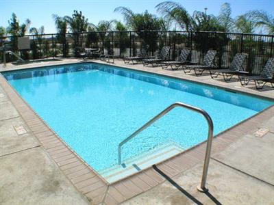 фото отеля Hampton Inn & Suites Merced