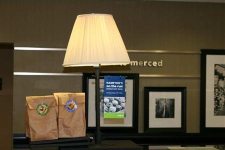 фото отеля Hampton Inn & Suites Merced