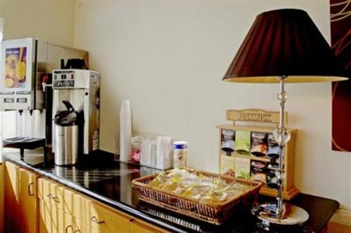 фото отеля Americas Best Value Inn Los Angeles Hollywood