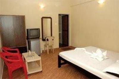 фото отеля Seashore Beach Resort Calangute