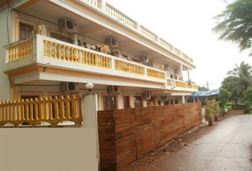 фото отеля Seashore Beach Resort Calangute
