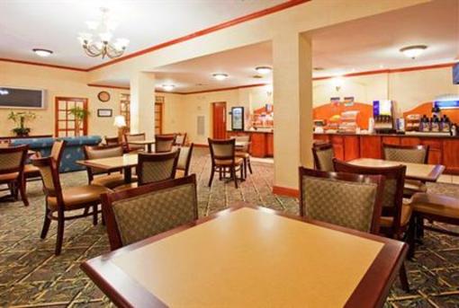 фото отеля Holiday Inn Express Hotel & Suites Panama City - Tyndall