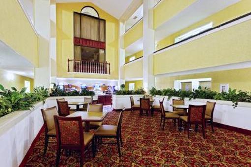 фото отеля Holiday Inn Express Jasper