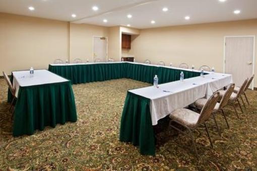 фото отеля Holiday Inn Express Hotel & Suites Marion