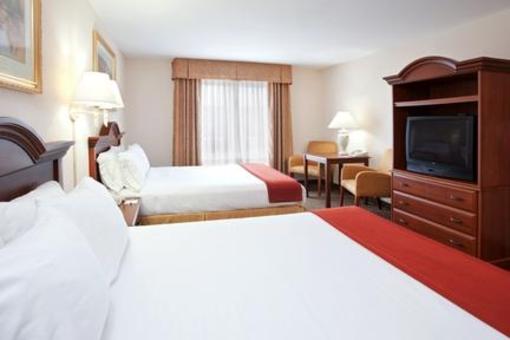 фото отеля Holiday Inn Express Hotel & Suites Marion