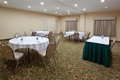 фото отеля Holiday Inn Express Hotel & Suites Marion