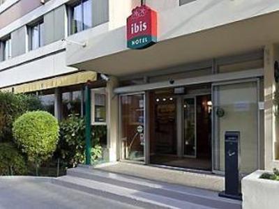 фото отеля Ibis Marseille Prado