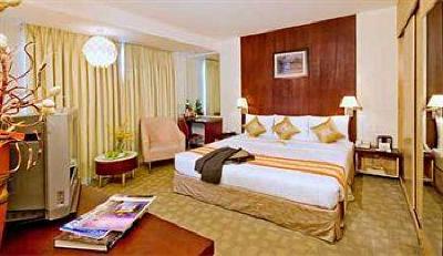 фото отеля Hotel Que Huong Liberty 2