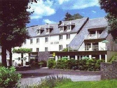 фото отеля Hotel Le Clos Besse-et-Saint-Anastaise