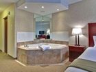 фото отеля Holiday Inn Express Hotel & Suites North Edmonton