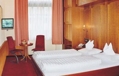 фото отеля Top Hotel Amberger