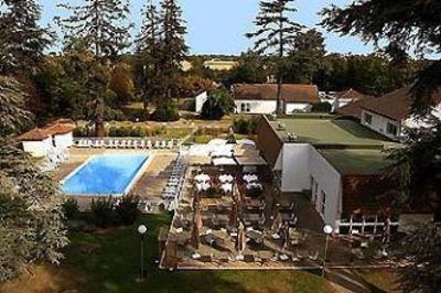 фото отеля Mercure Le Coudray Montceaux Parc du Coudray