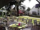 фото отеля Mercure Le Coudray Montceaux Parc du Coudray