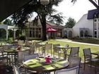 фото отеля Mercure Le Coudray Montceaux Parc du Coudray