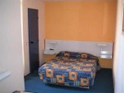 фото отеля Hotel Mister Bed Orleans Saran