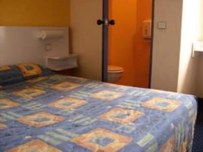 фото отеля Hotel Mister Bed Orleans Saran