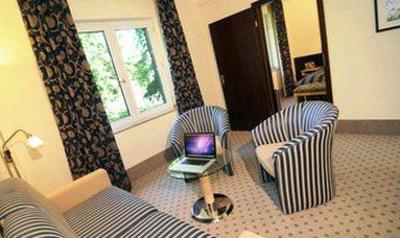 фото отеля Best Western Crown Hotel Monchengladbach