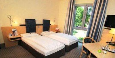 фото отеля Best Western Crown Hotel Monchengladbach
