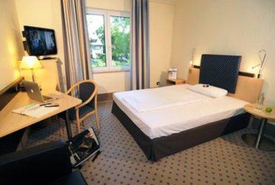 фото отеля Best Western Crown Hotel Monchengladbach