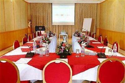 фото отеля Merweb Hotel Al Sadd Doha