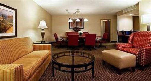 фото отеля Wyndham Dallas Suites - Park Central