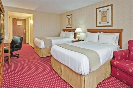 фото отеля Holiday Inn Express Chicago O'Hare
